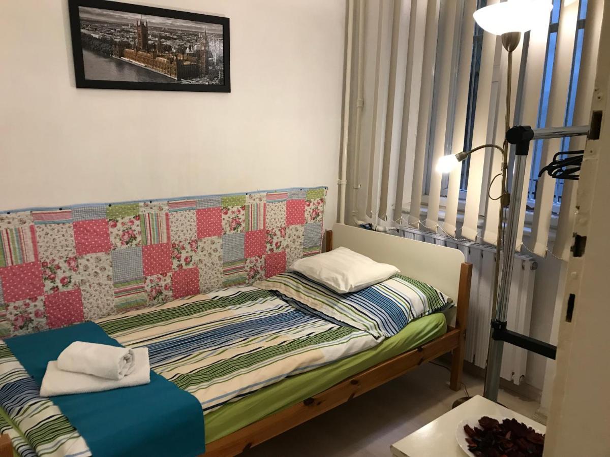 Studio 4U Apartment Budapest Bagian luar foto